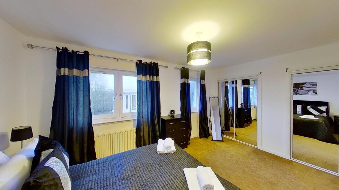 Orange Town House - Shaw Road, Only 6 Minutes To City Centre Aberdeen Ngoại thất bức ảnh
